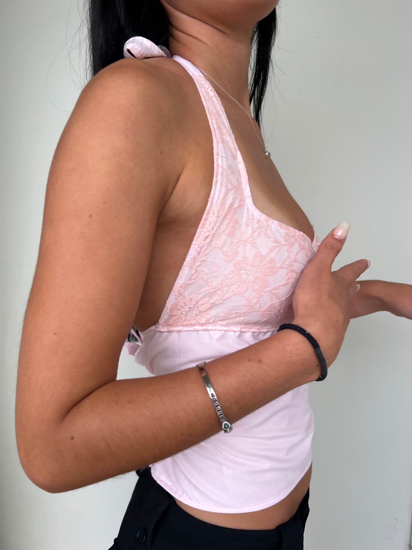 Pink lace halter top – YasminTheLabel